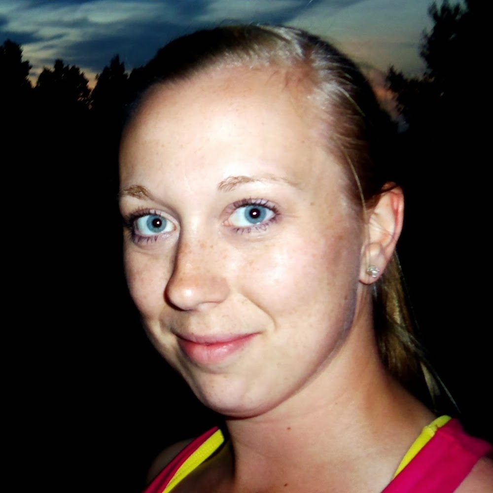 Meet your Posher, Roxanne